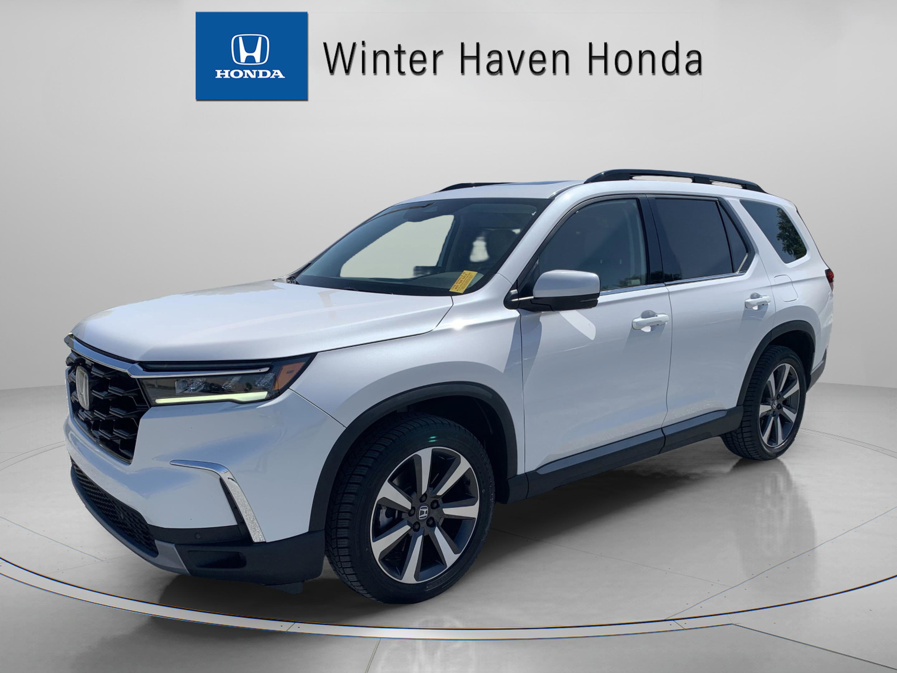 Used 2023 Honda Pilot Touring with VIN 5FNYG1H77PB045244 for sale in Kansas City
