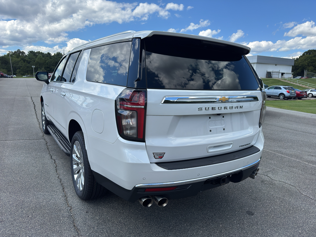 2021 Chevrolet Suburban Premier photo 4