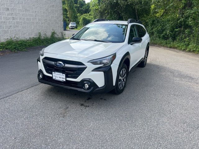 2023 Subaru Outback Premium photo 3