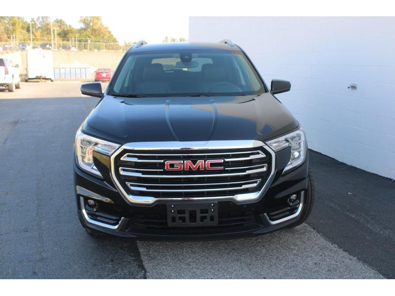 PreOwned 2024 GMC Terrain SLT Sport Utility in Jerseyville U5831