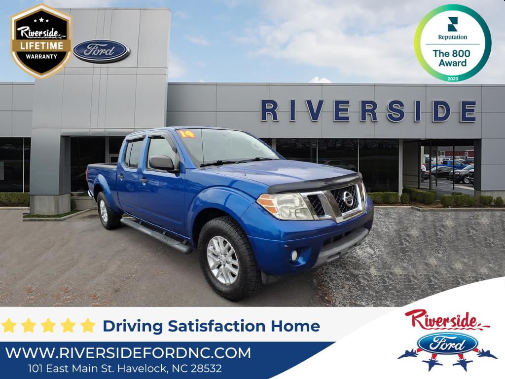 2014 Nissan Frontier SV's photo