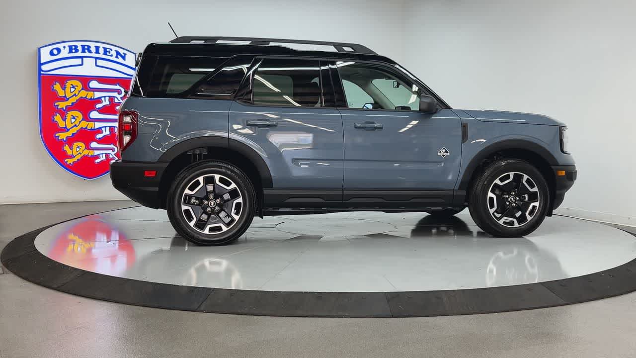2024 Ford Bronco Sport Outer Banks photo 4