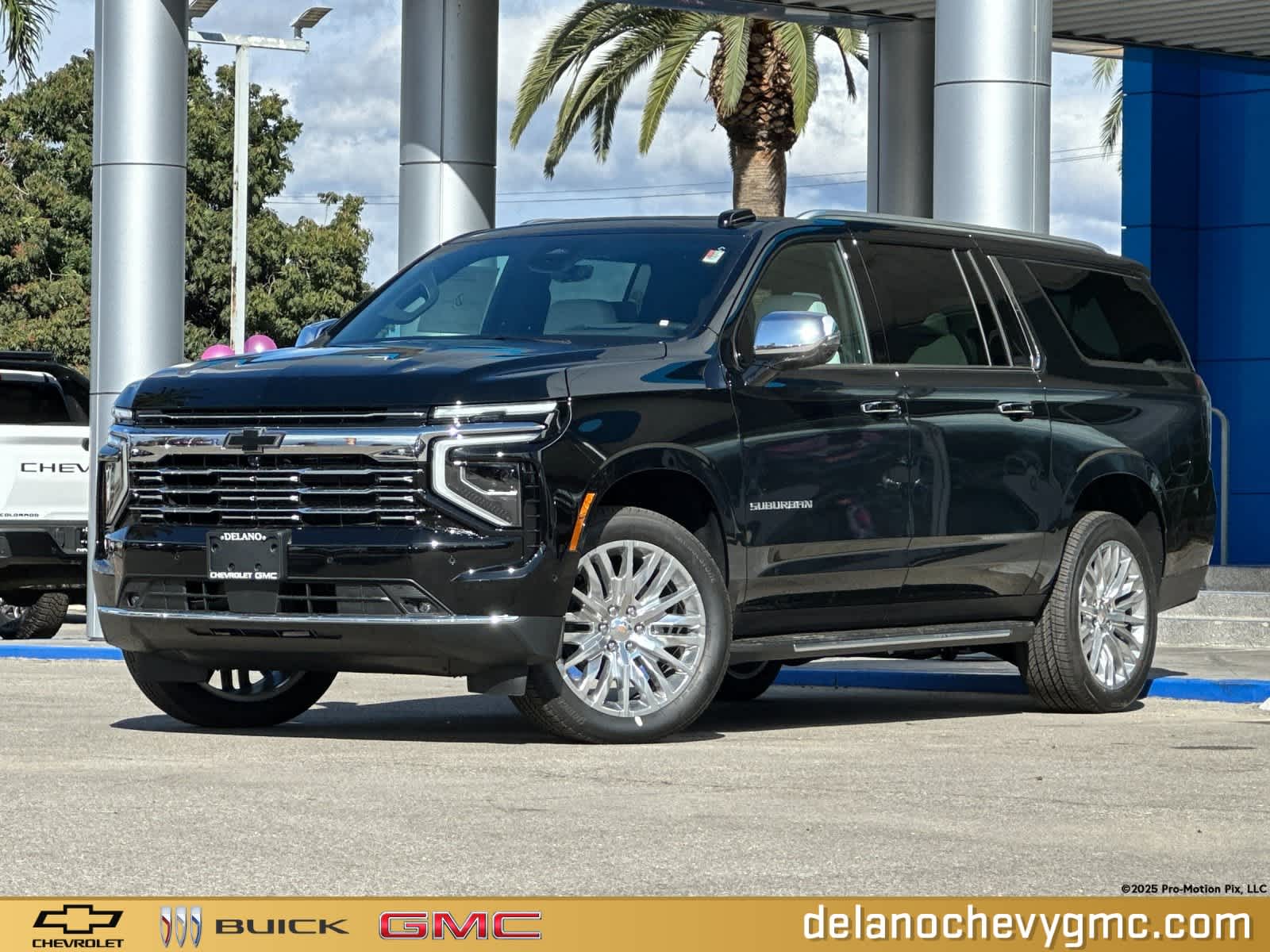 2026 Chevrolet Suburban Premier's photo