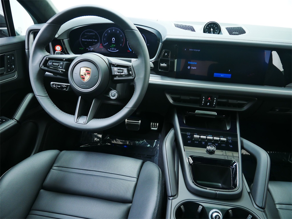 2025 Porsche Cayenne S E-Hybrid Coupe photo 16