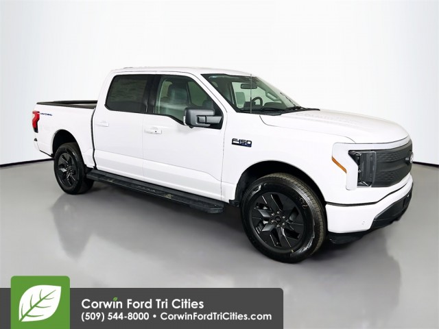 2025 Ford F-150 Lightning Flash's photo