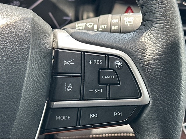 2024 Toyota Sienna XLE photo 19