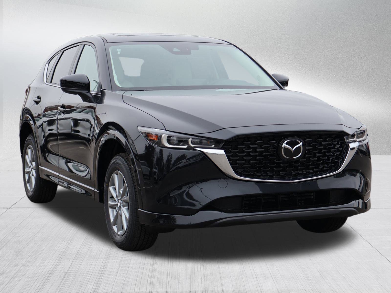 2025 Mazda CX-5 S Preferred package's photo