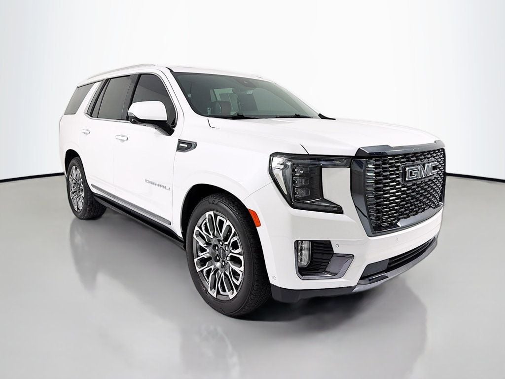 2024 GMC Yukon Denali Ultimate's photo