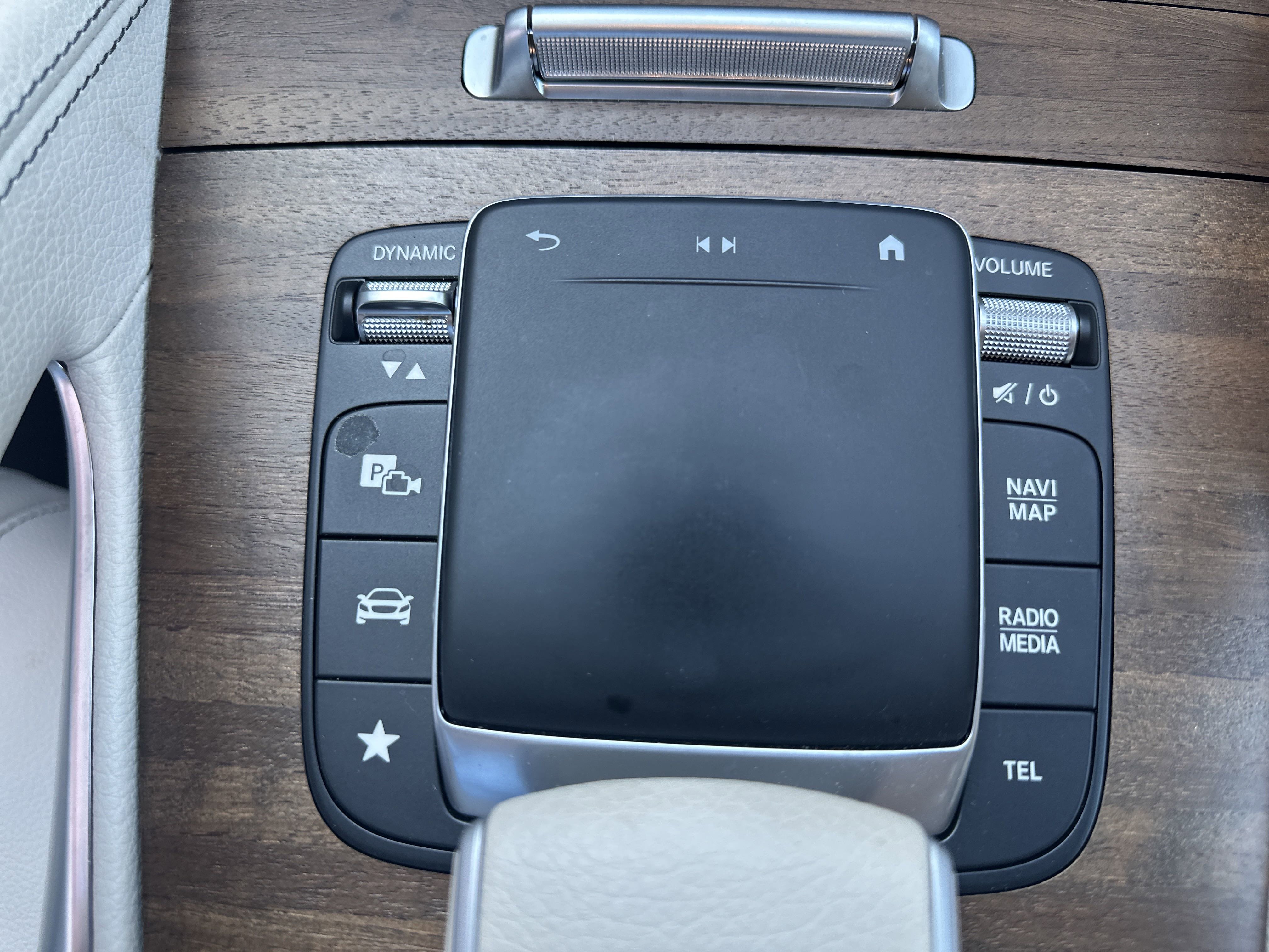 2023 Mercedes Benz GLS 450 4MATIC photo 12
