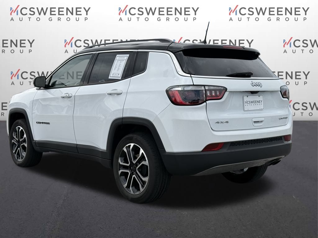 2022 Jeep Compass Limited photo 2
