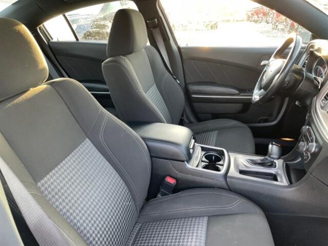 2023 Dodge Charger SXT photo 9