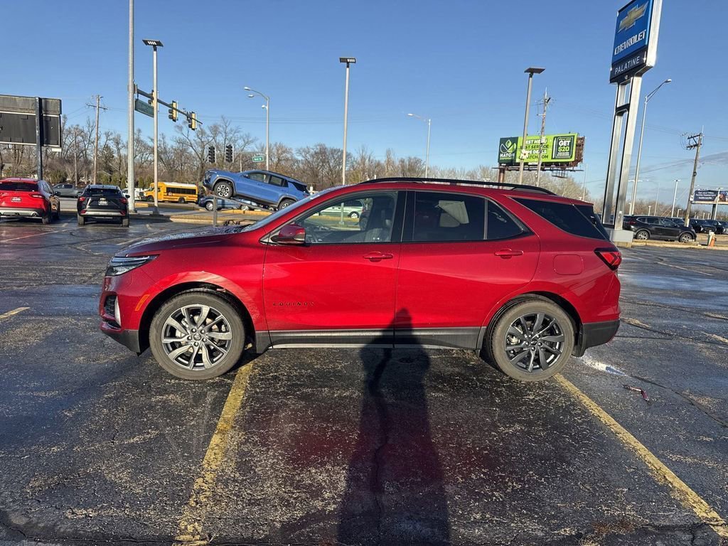 2022 Chevrolet Equinox RS photo 4