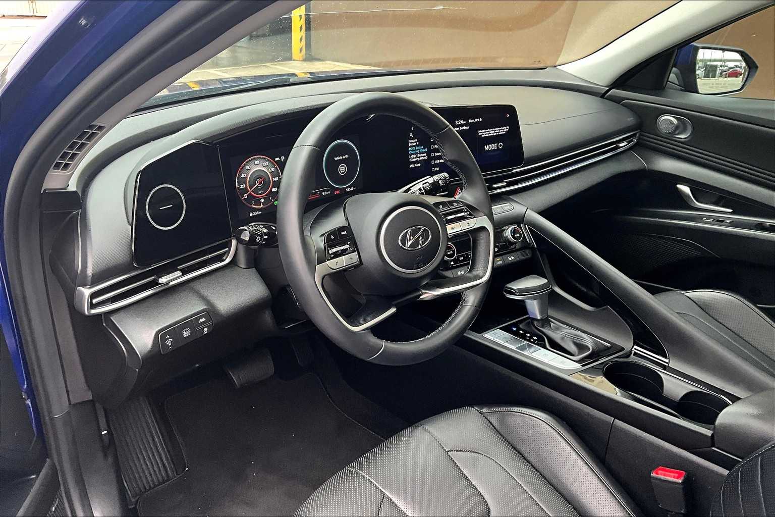 2022 Hyundai Elantra Hybrid Limited photo 16