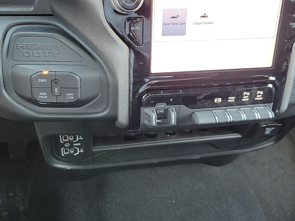 2025 Ram 3500 Tradesman photo 17