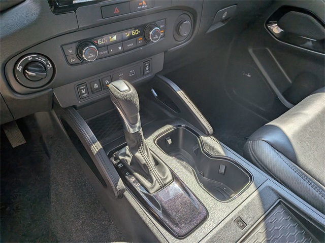 2022 Nissan Frontier PRO-4X photo 16
