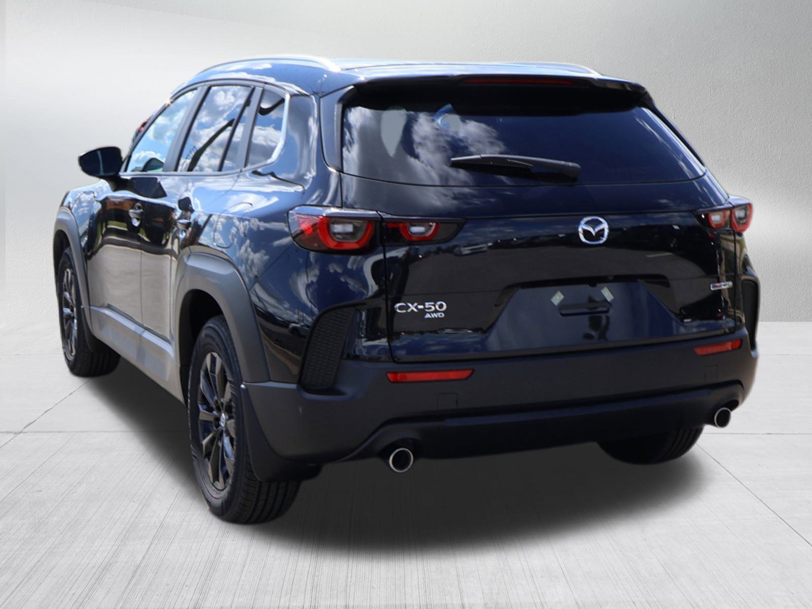 2025 Mazda CX-50 2.5 S Preferred photo 5