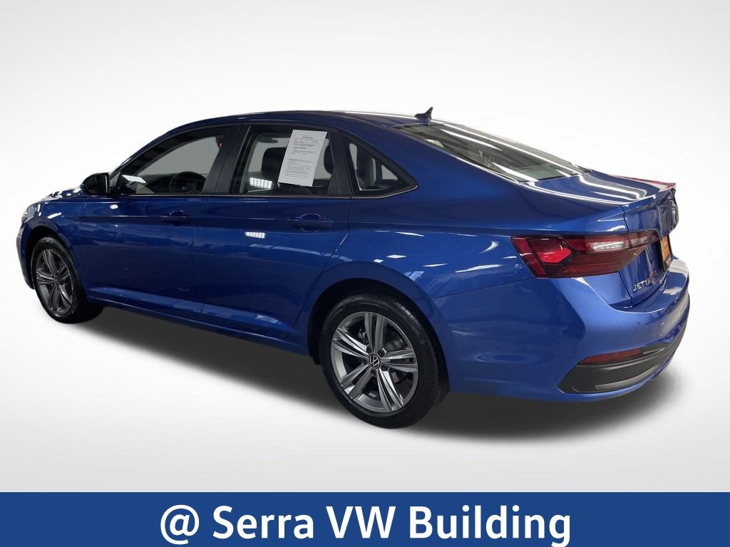 2023 Volkswagen Jetta 1.5T SE photo 3