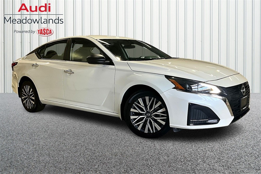 2024 Nissan Altima 2.5 SV photo 3