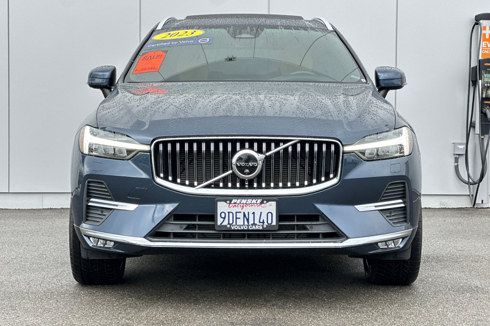 2023 Volvo XC60 B5 Ultimate photo 7
