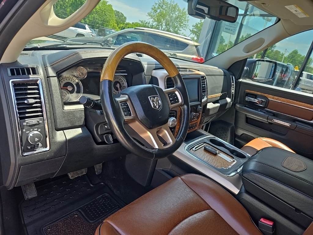 2017 Ram 1500 Laramie photo 42