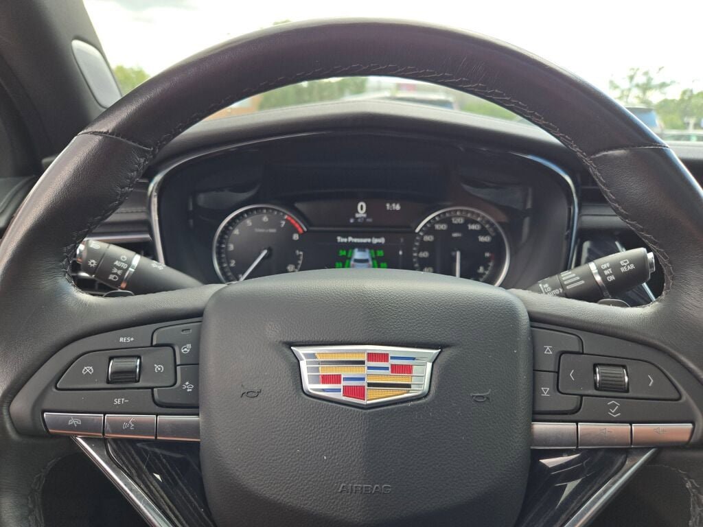 2023 Cadillac XT6 Premium Luxury photo 36
