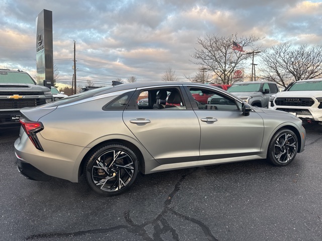 2025 Kia K5 GT-Line photo 3