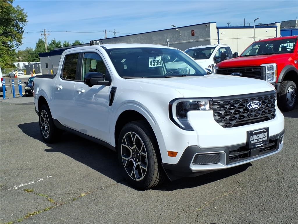 2025 Ford Maverick Lariat's photo