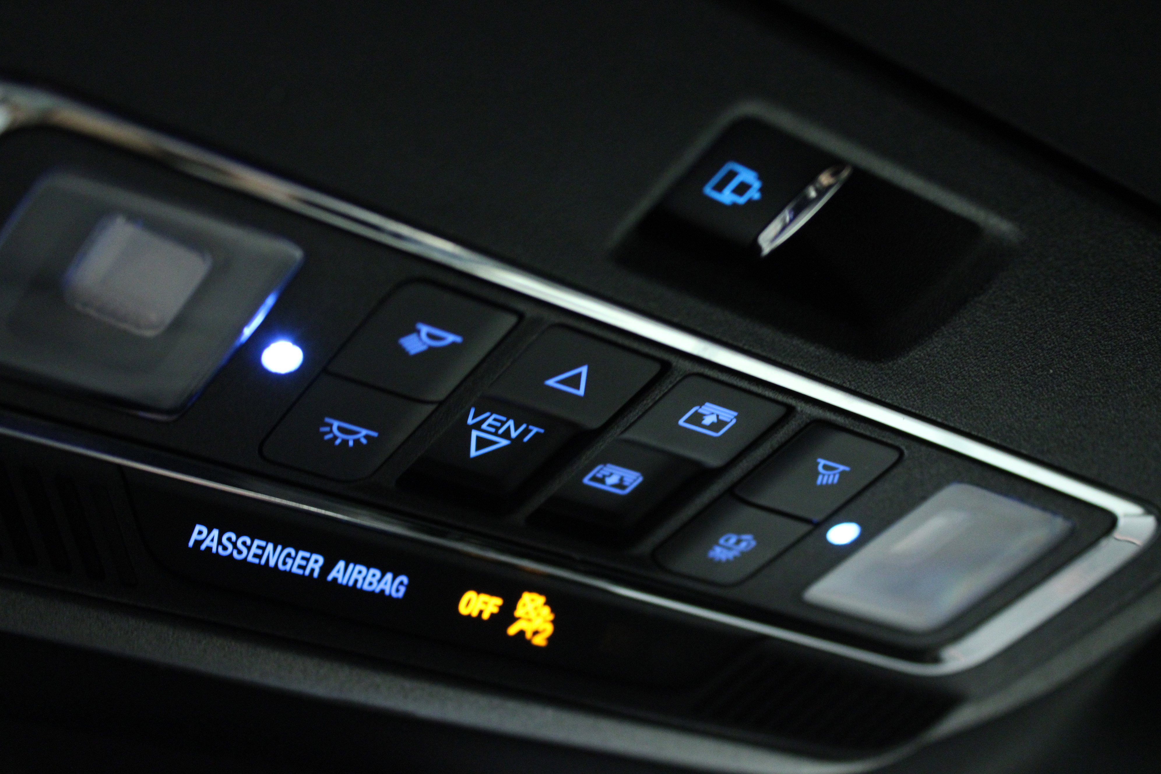 Used 2023 Gray Ford Raptor image 25