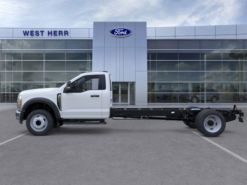 2026 Ford F-550 XL photo 4