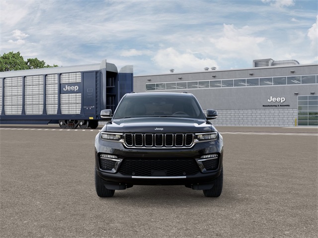 2025 Jeep Grand Cherokee Limited photo 3