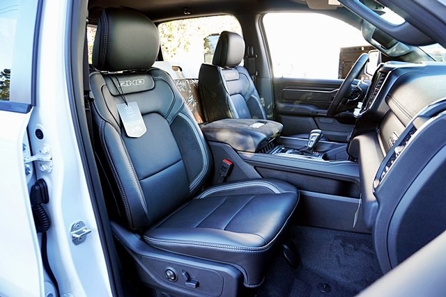 New 2026 Bright White Clear-Coat Exterior Paint RAM RHO image 17