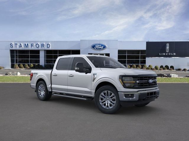 2025 Ford F-150 XLT photo 5