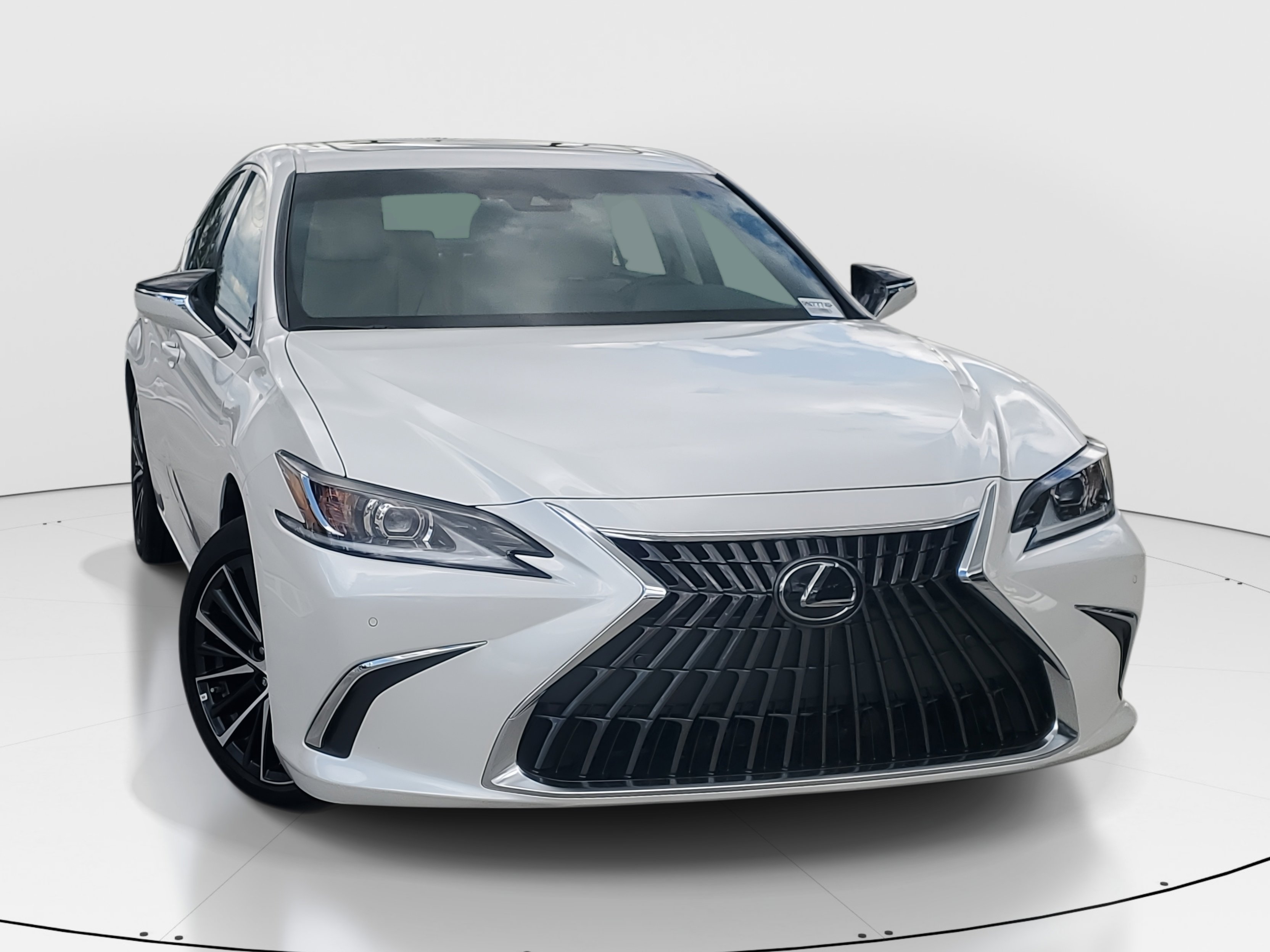 2025 Lexus ES Premium photo 2