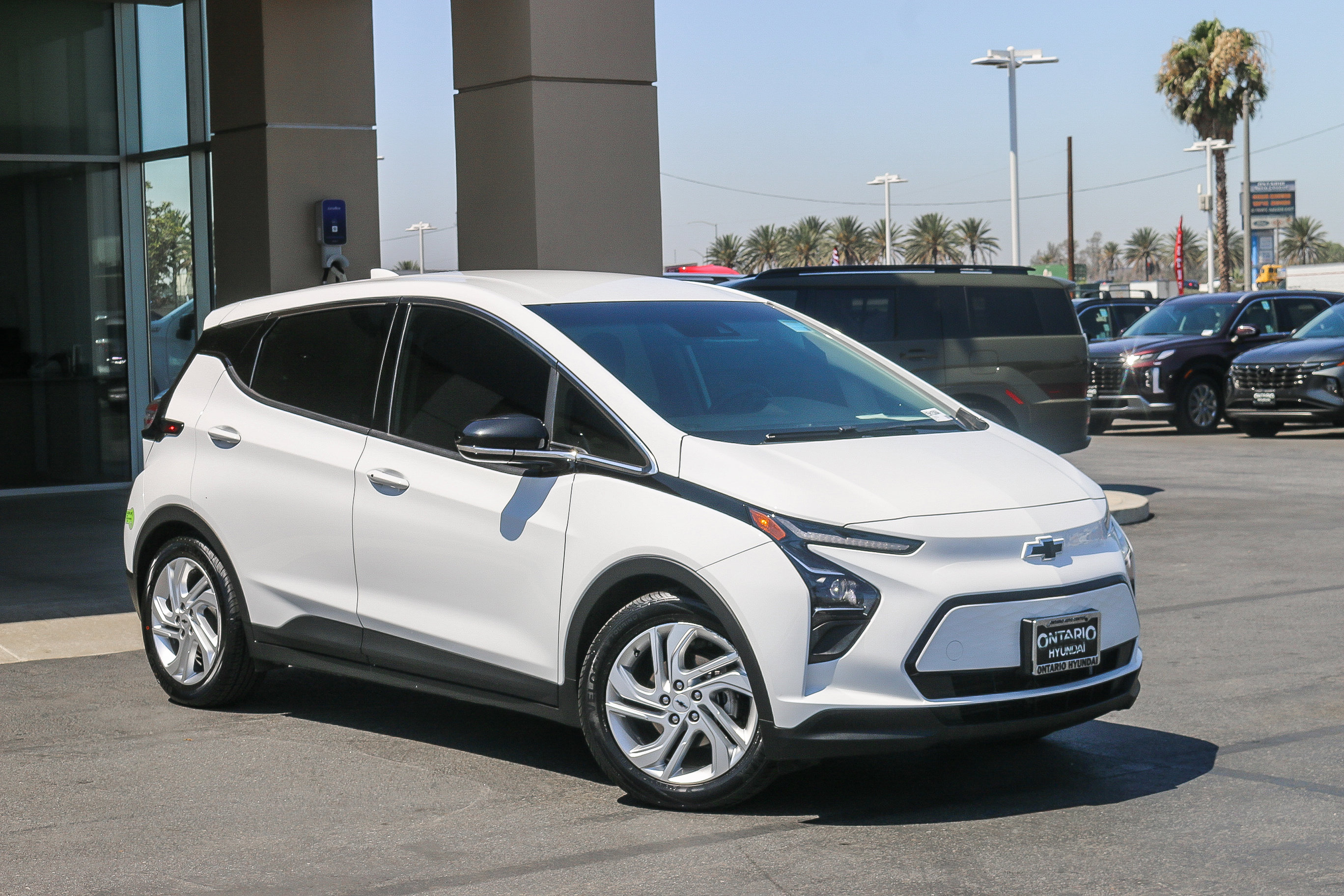 Used 2023 Chevrolet Bolt EV LT with VIN 1G1FW6S01P4117056 for sale in Ontario, CA