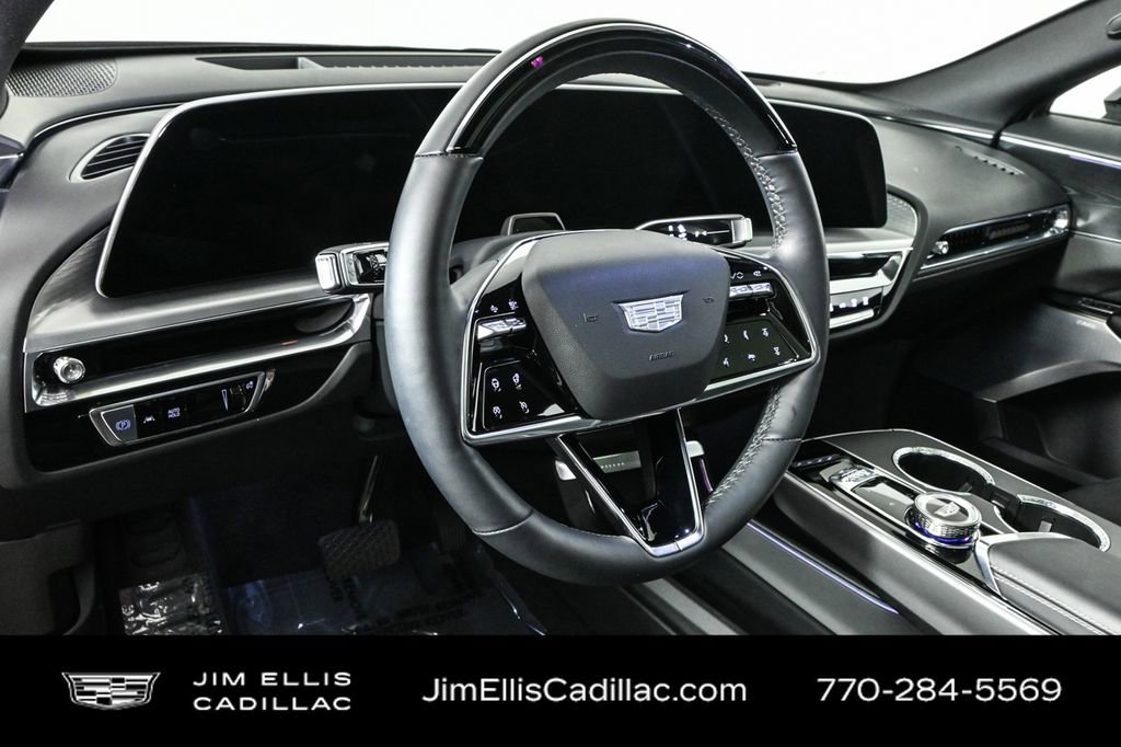 2024 Cadillac Lyriq Sport photo 4