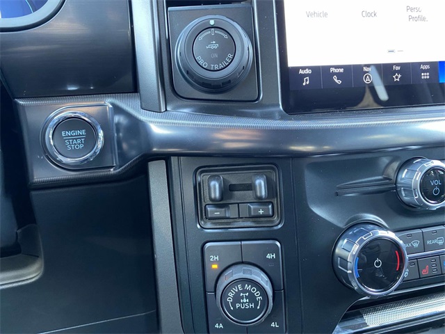 2025 Ford F-150 Lariat photo 16