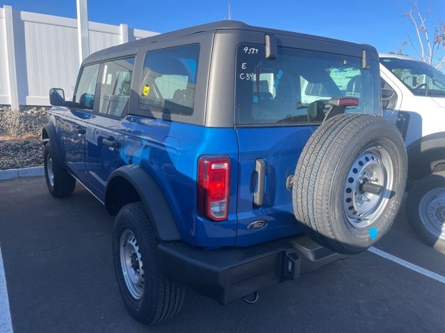 2025 Ford Bronco Base photo 4