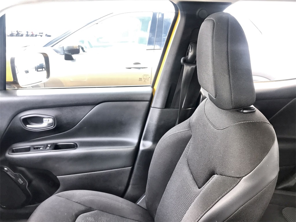 2018 Jeep Renegade Latitude North Edition photo 17