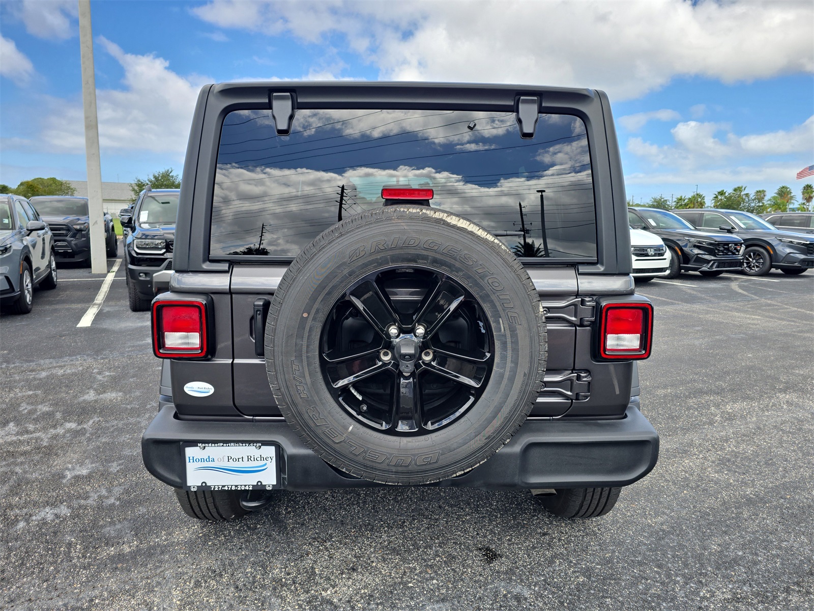 2022 Jeep Wrangler Unlimited Sport Altitude photo 5
