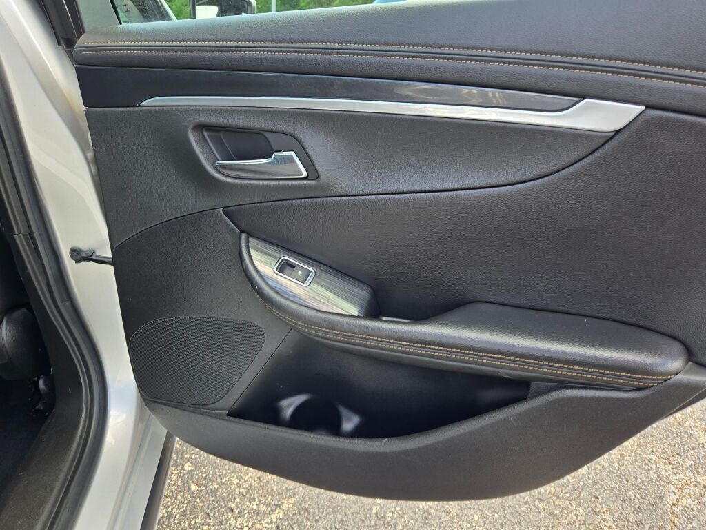 2020 Chevrolet Impala 1LT photo 8