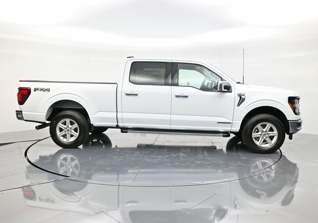 2025 Ford F-150 XLT photo 4