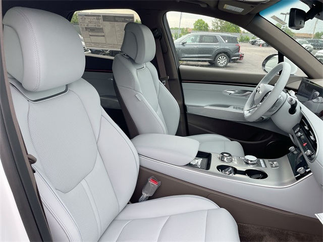 2026 Genesis Electrified GV70 Advanced photo 47