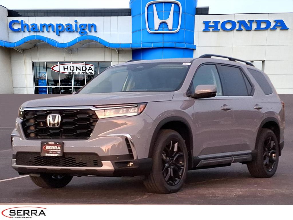 2025 Honda Pilot Touring's photo