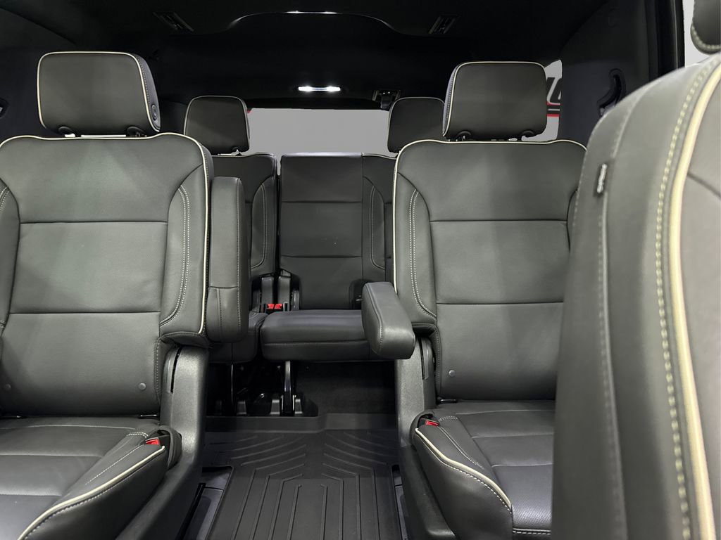 2023 Gmc Yukon SLT photo 18