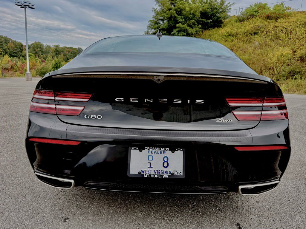 2023 Genesis G80 2.5T Sport Prestige photo 3