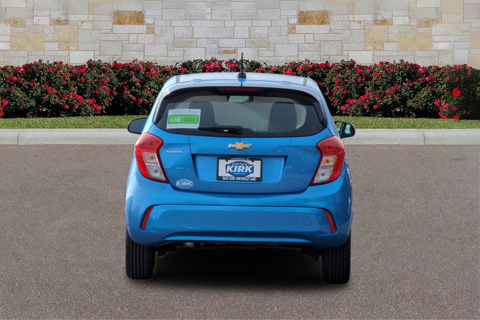 2017 Chevrolet Spark LS photo 4