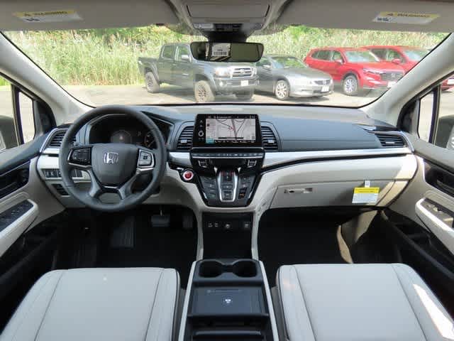 2025 Honda Odyssey Touring photo 18
