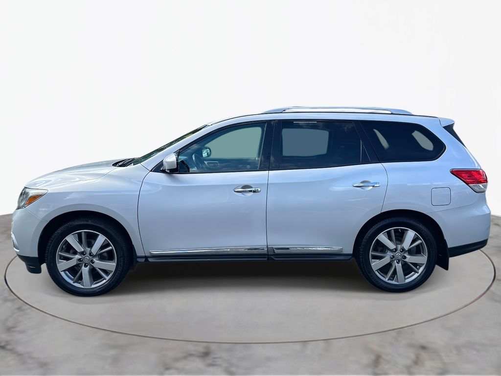 2014 Nissan Pathfinder Platinum photo 12