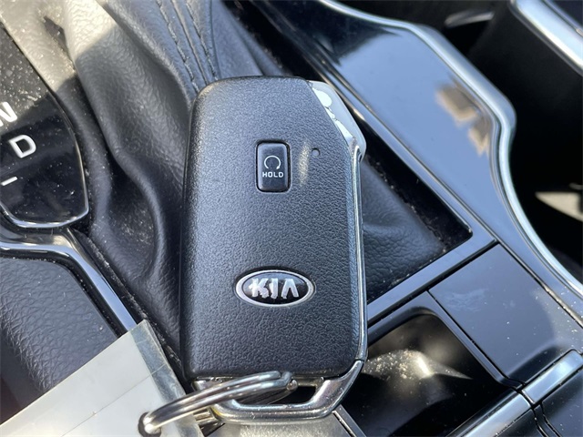 2021 Kia K5 EX photo 32