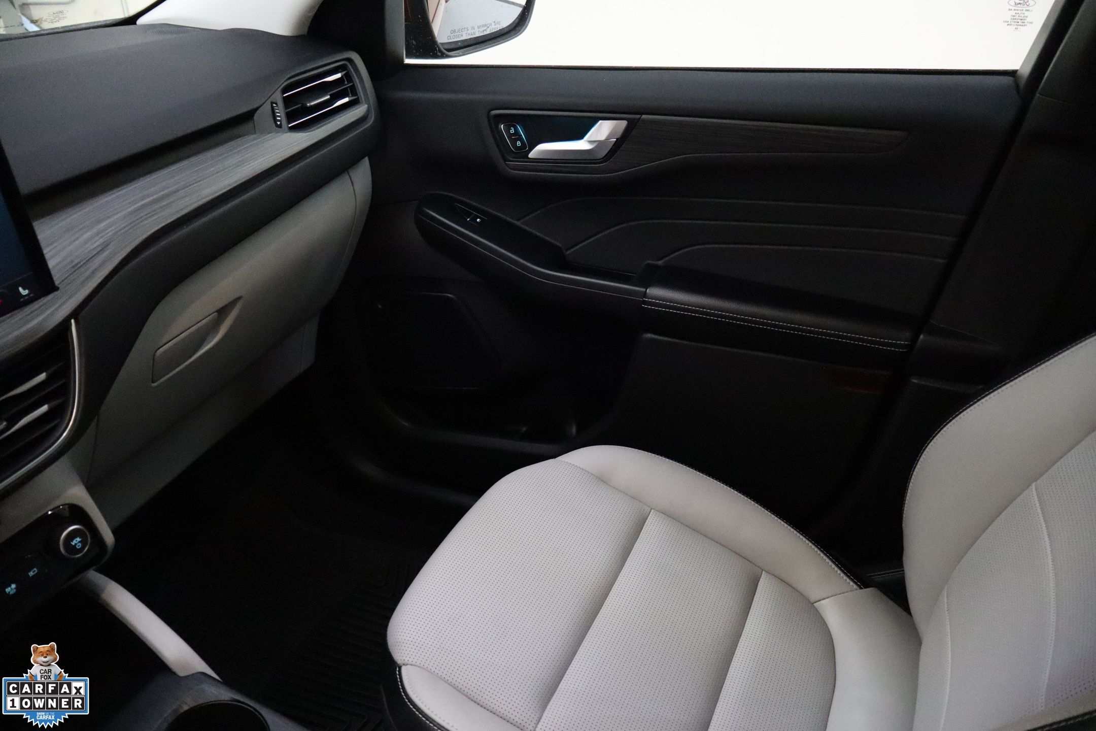 2023 Ford Escape Platinum photo 22